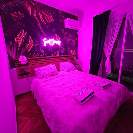 A Place 4U No13 Apartment เอเธนส์ ภายนอก รูปภาพ