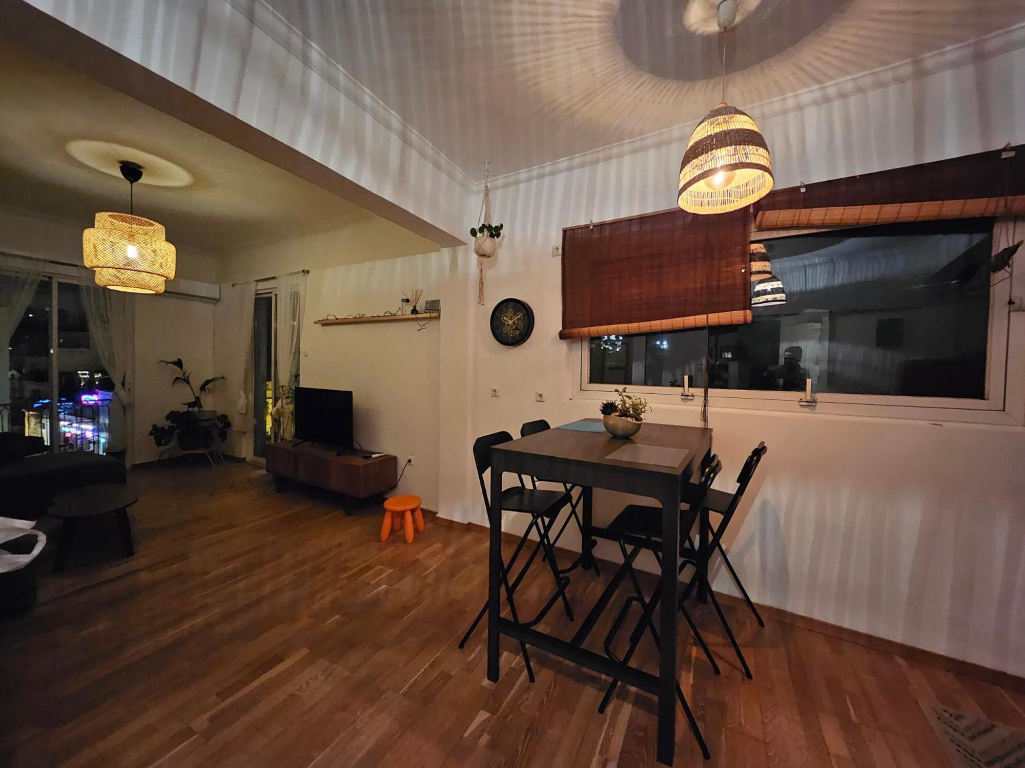 A Place 4U No13 Apartment เอเธนส์ ภายนอก รูปภาพ